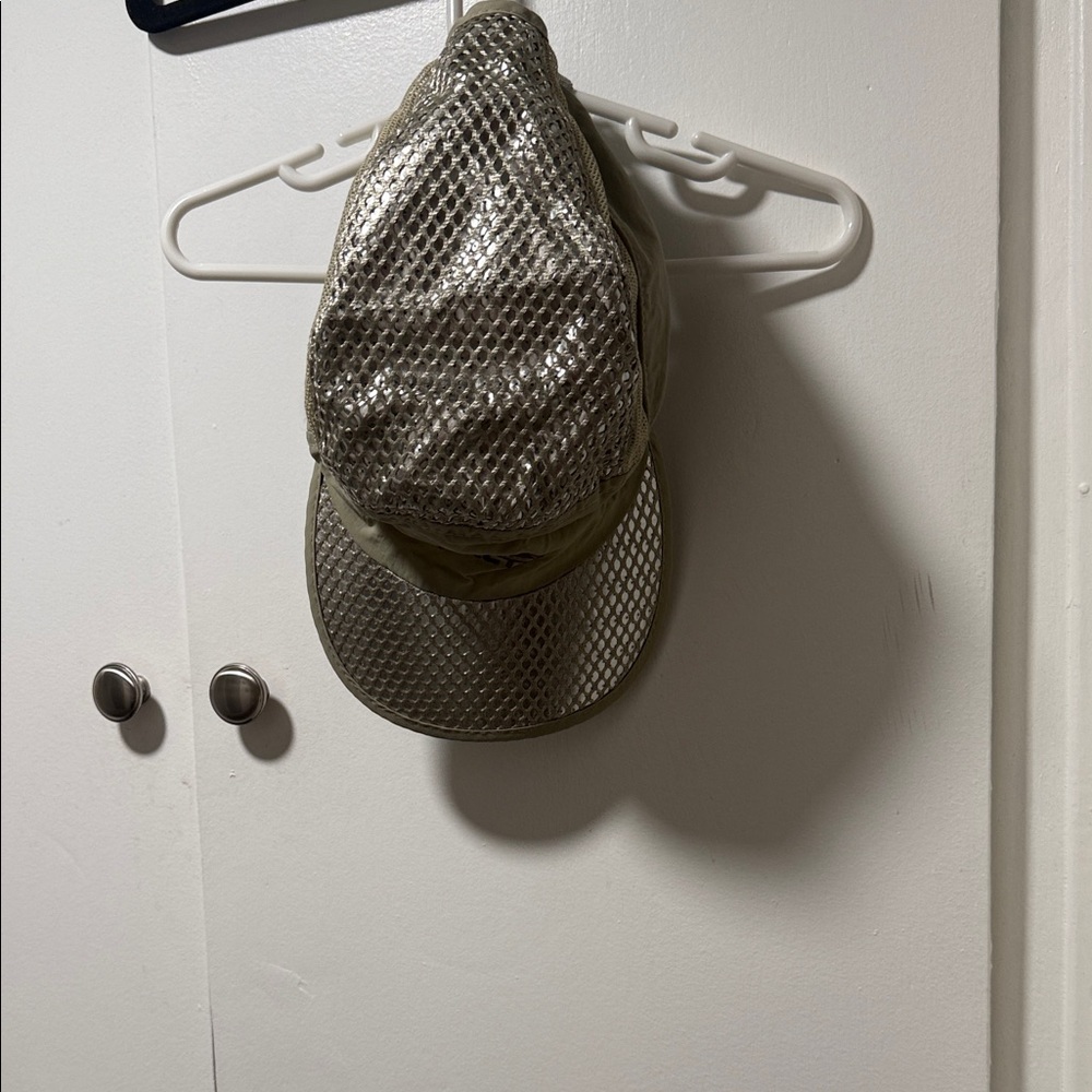 Arctic Silver and Olive Mesh Cap
